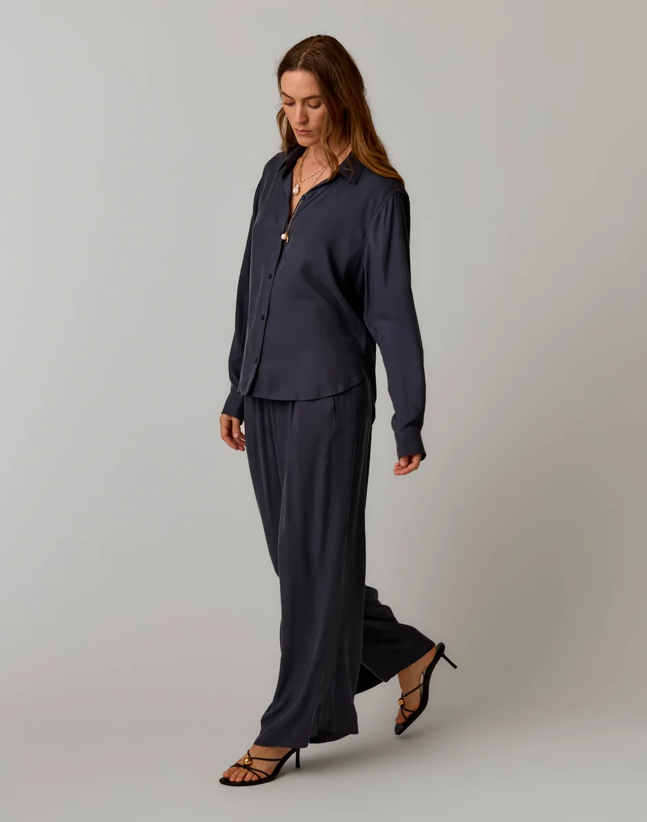 Angela Kindsilk Top: Washed Charcoal - Image 4
