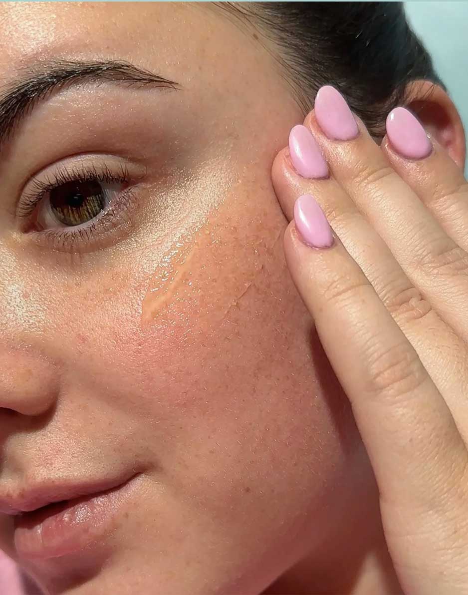 Bask SPF40 Daily Invisible Gel Sunscreen: White - Image 3