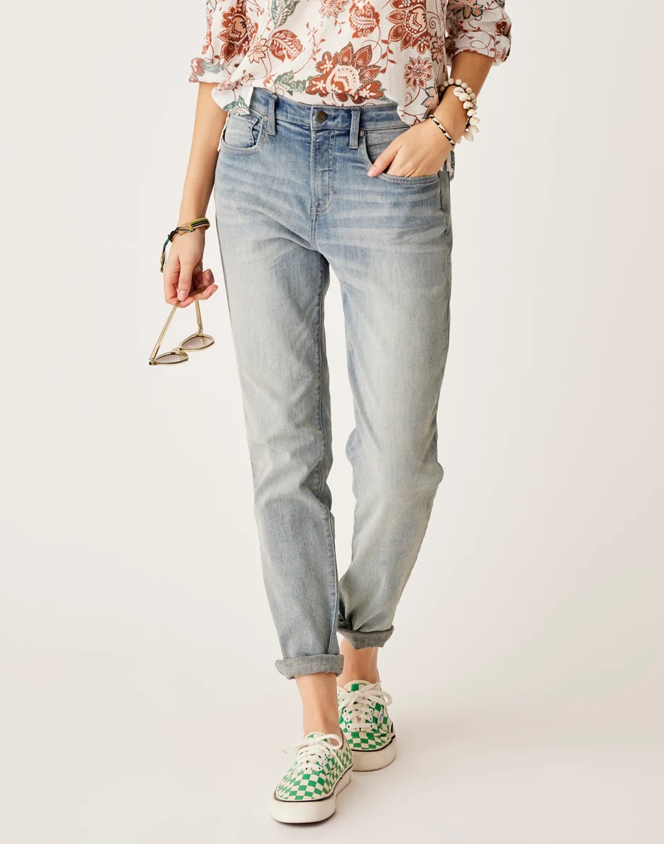 Carson Hi Rise Jean: Beach Blue - Image 3