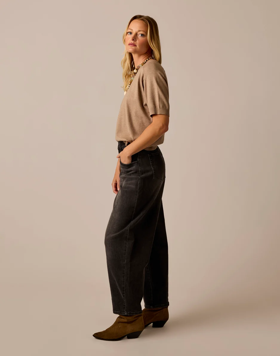 Dana Barrel Pant: Washed Black - Image 8