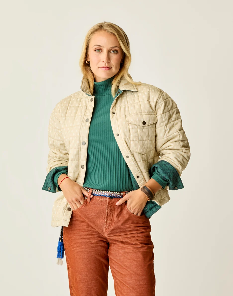 Denise Turtleneck: Bistro - Image 5