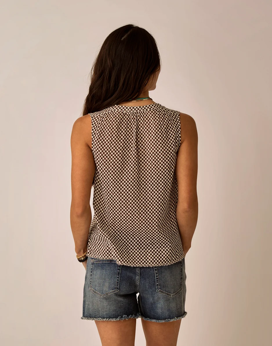 Dylan Tank: Coco Check - Image 5