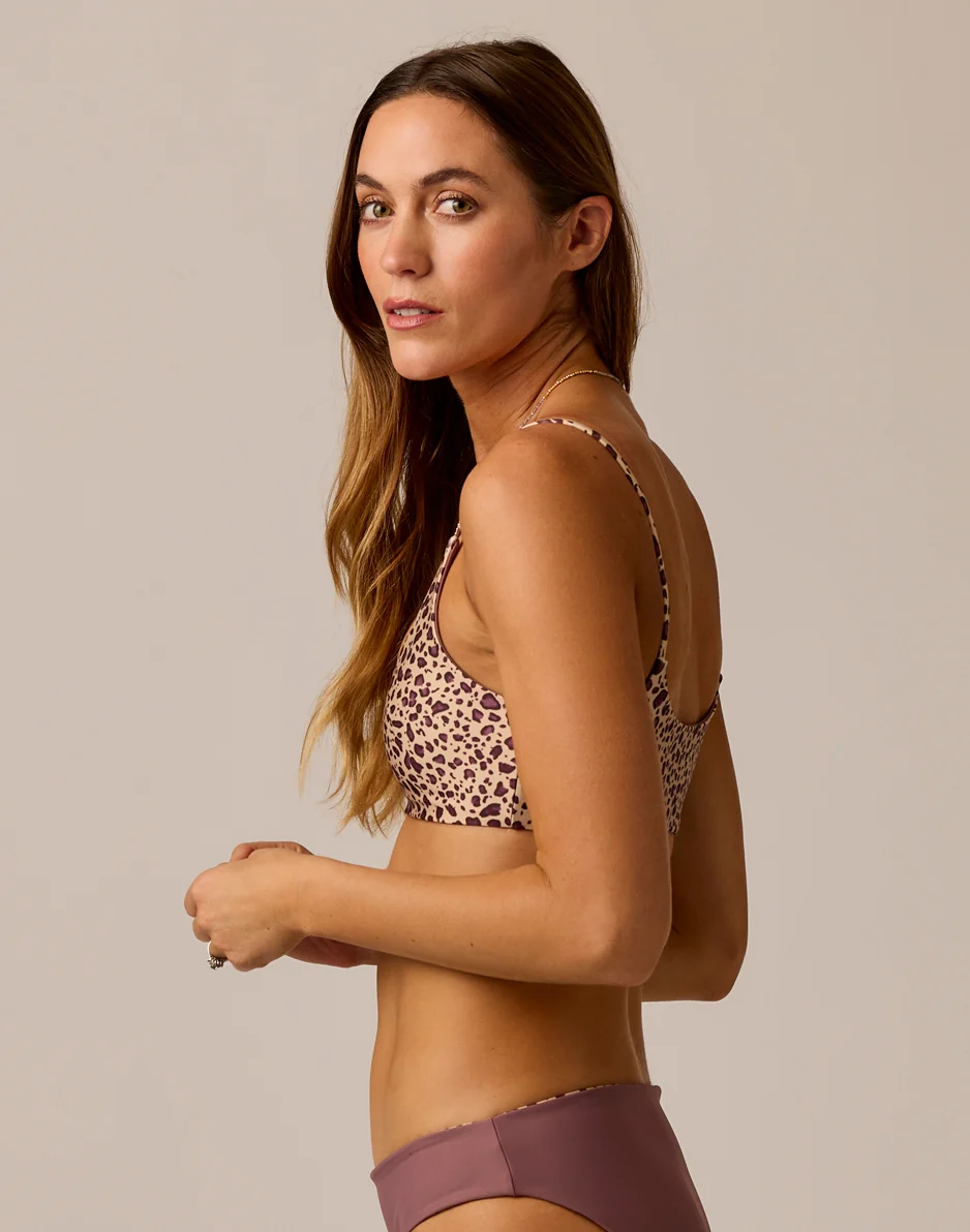 Escondido Compression Reversible Top: Leopard/Rose Taupe - Image 6