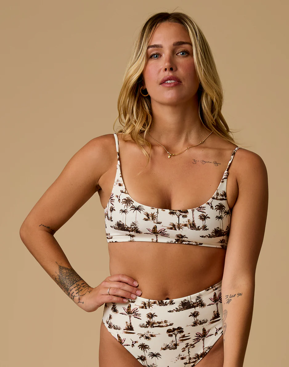 Escondido Compression Reversible Top: Toile/Dusk - Image 6