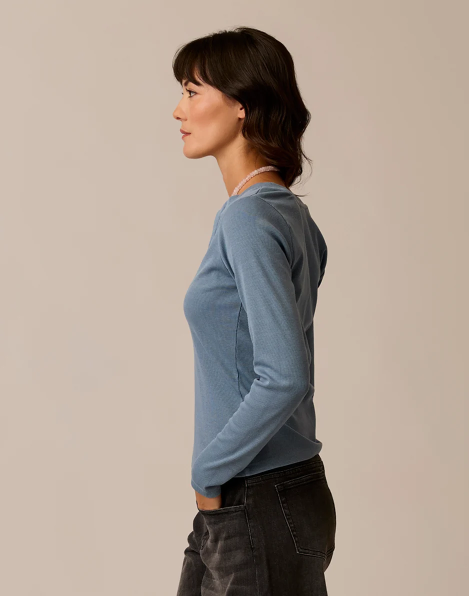 Ever Henley: Blue Mirage - Image 3