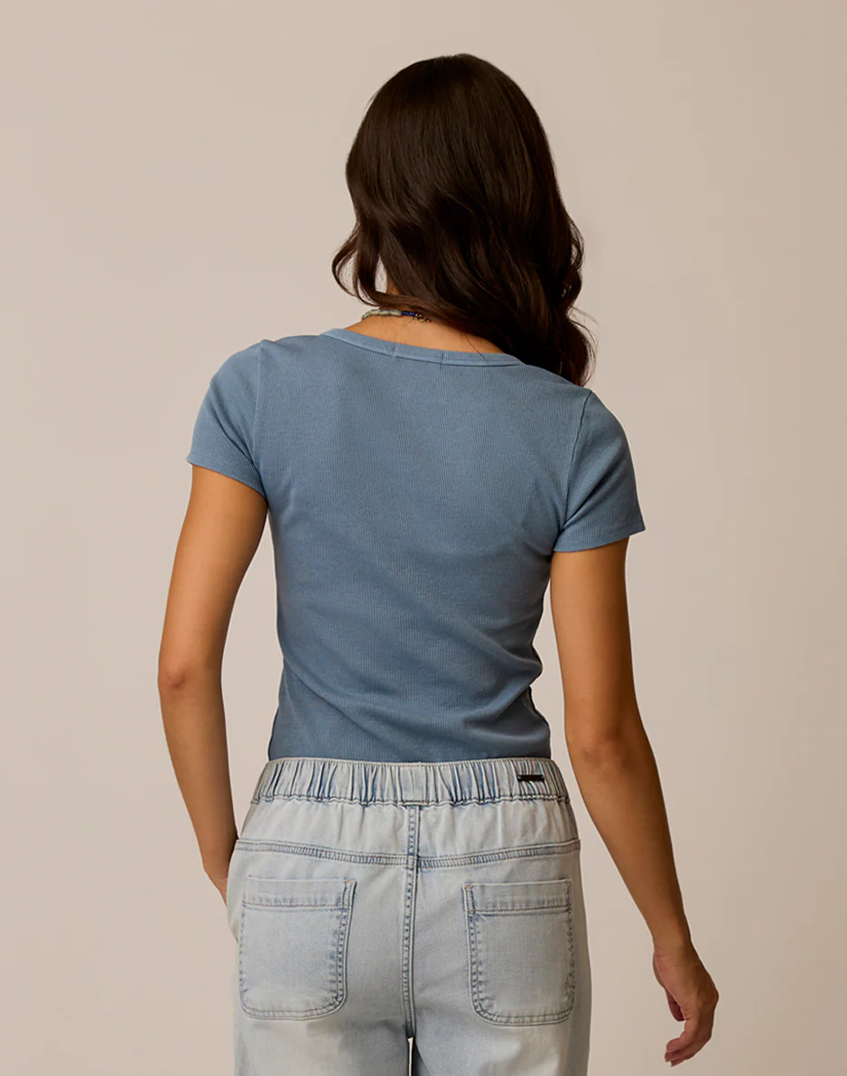 Ever Tee: Blue Mirage - Image 2