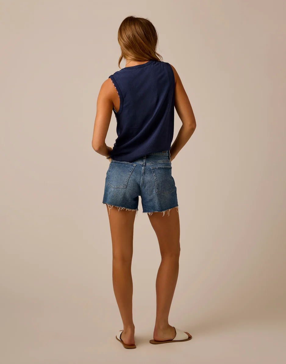 Hayden Short: Classic Blue - Image 5