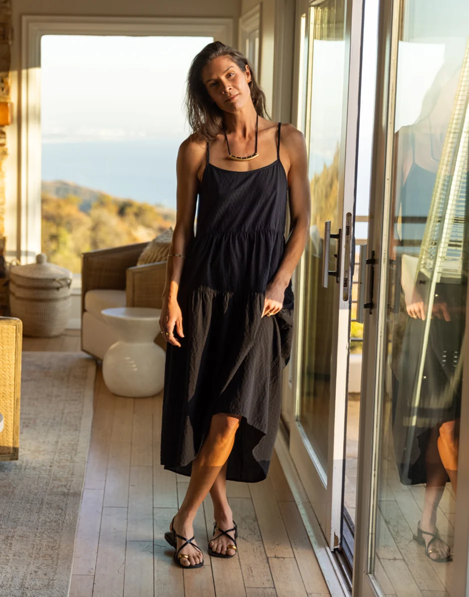 Jacey Textured Dress: Black Texture - FINAL SALE