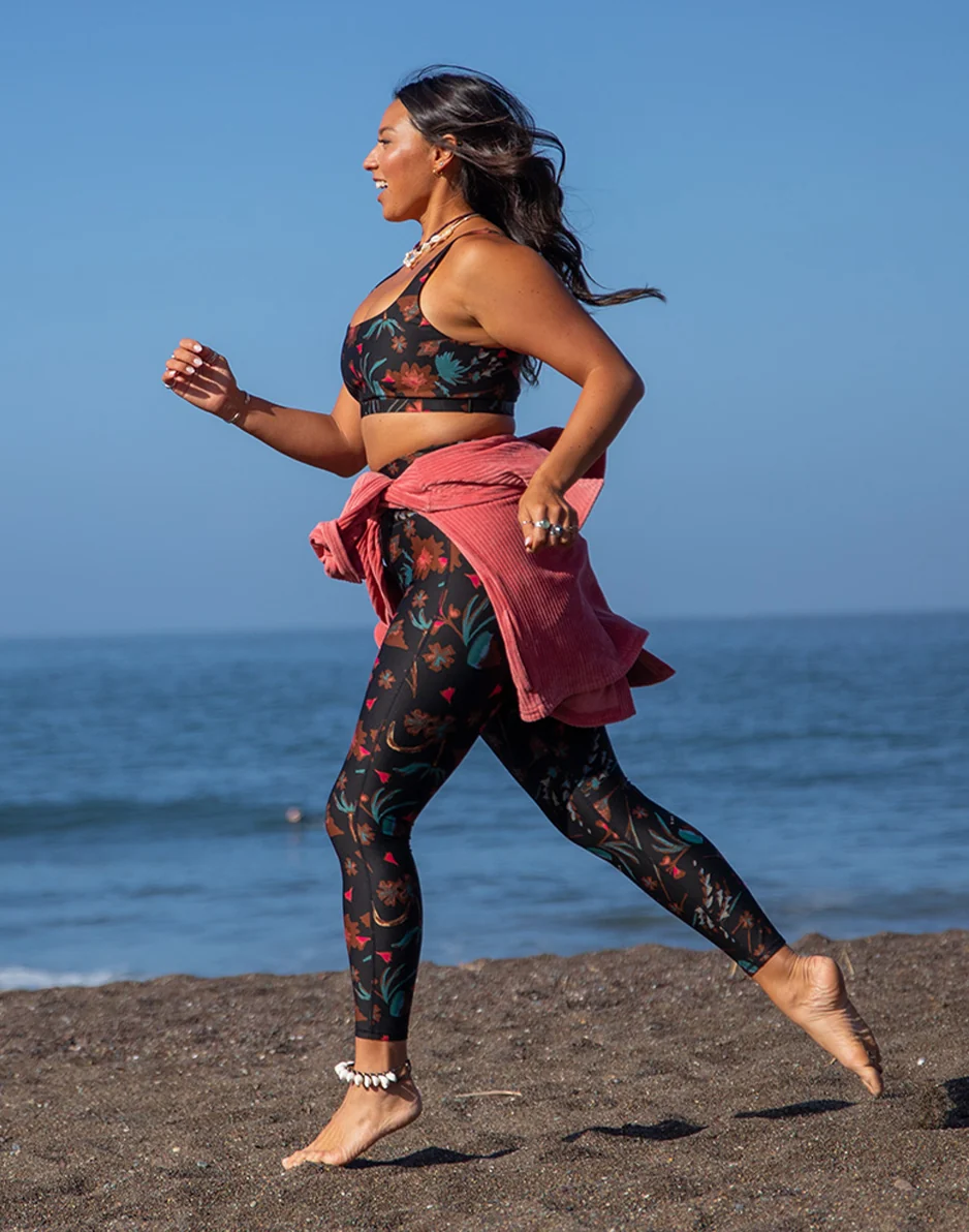Korbyn Compression Top: Scattered Floral - FINAL SALE