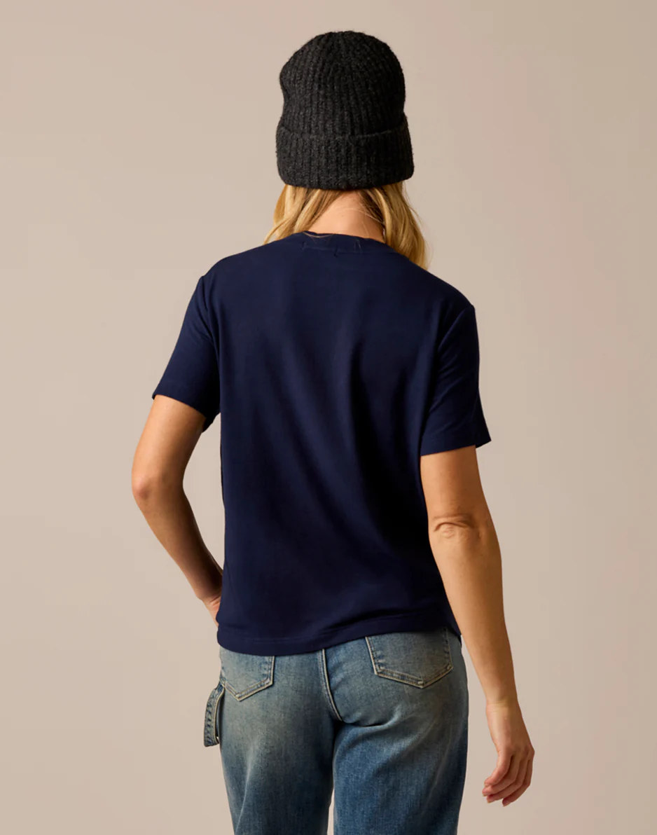 Lea Tissue V-Neck: Navy - Image 2
