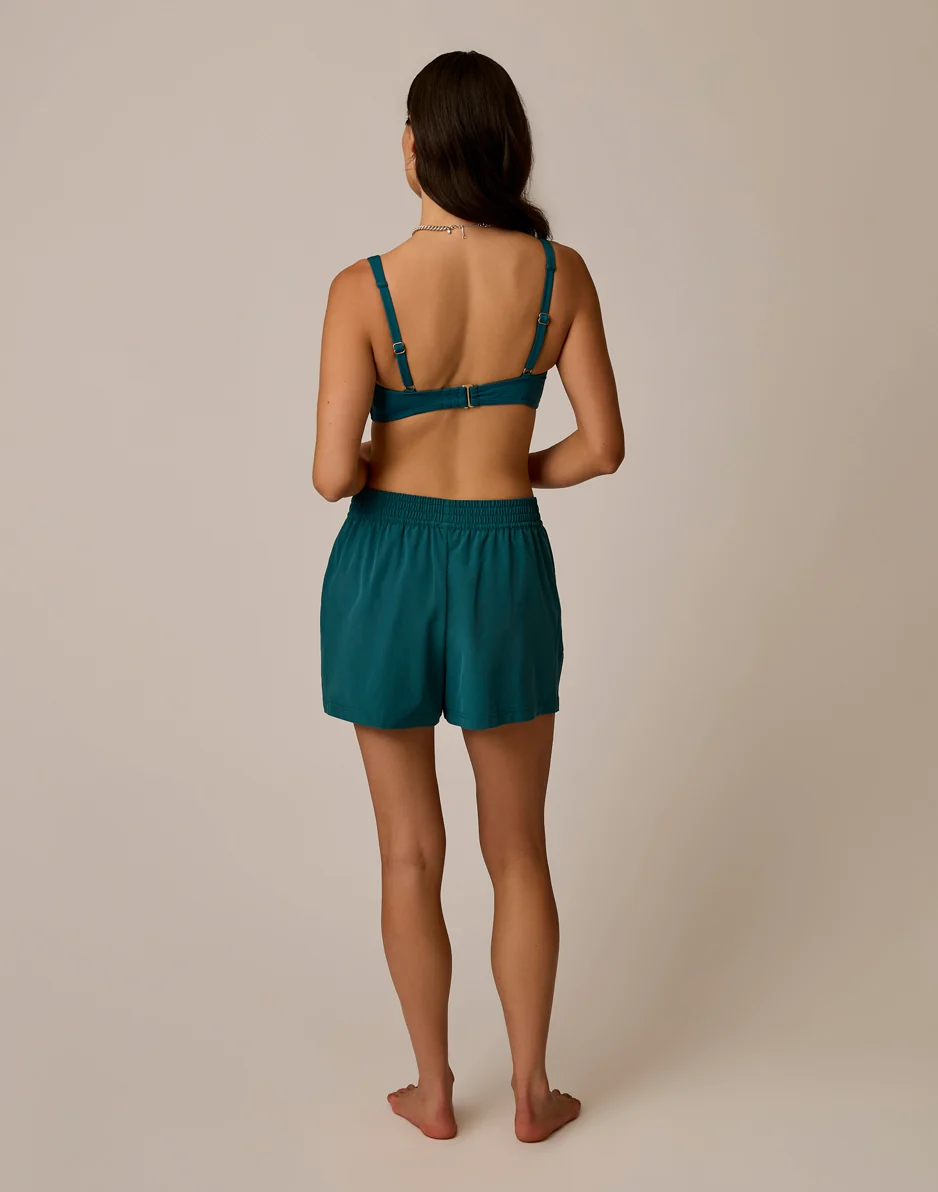 Ocean Breeze Short: Nightdive - Image 4