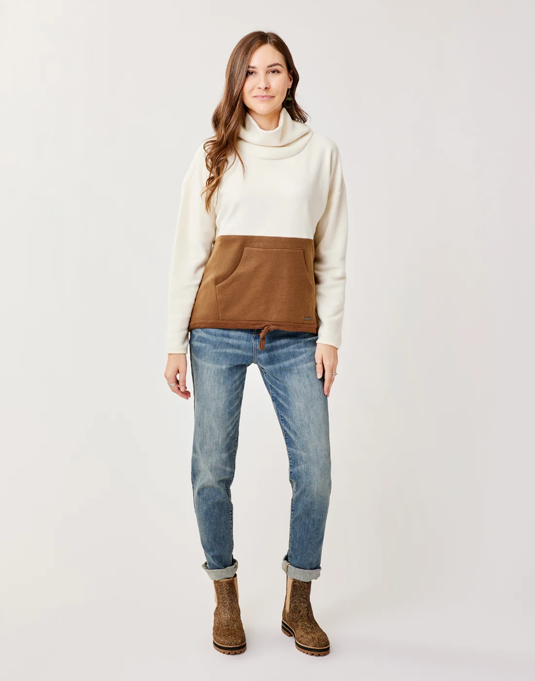Rowayton Colorblock Cowl: Birch w. Dk. Brown - Image 4