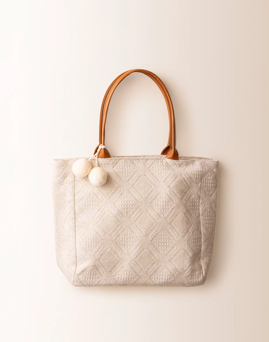 Treasure Tote: Cloud Texture