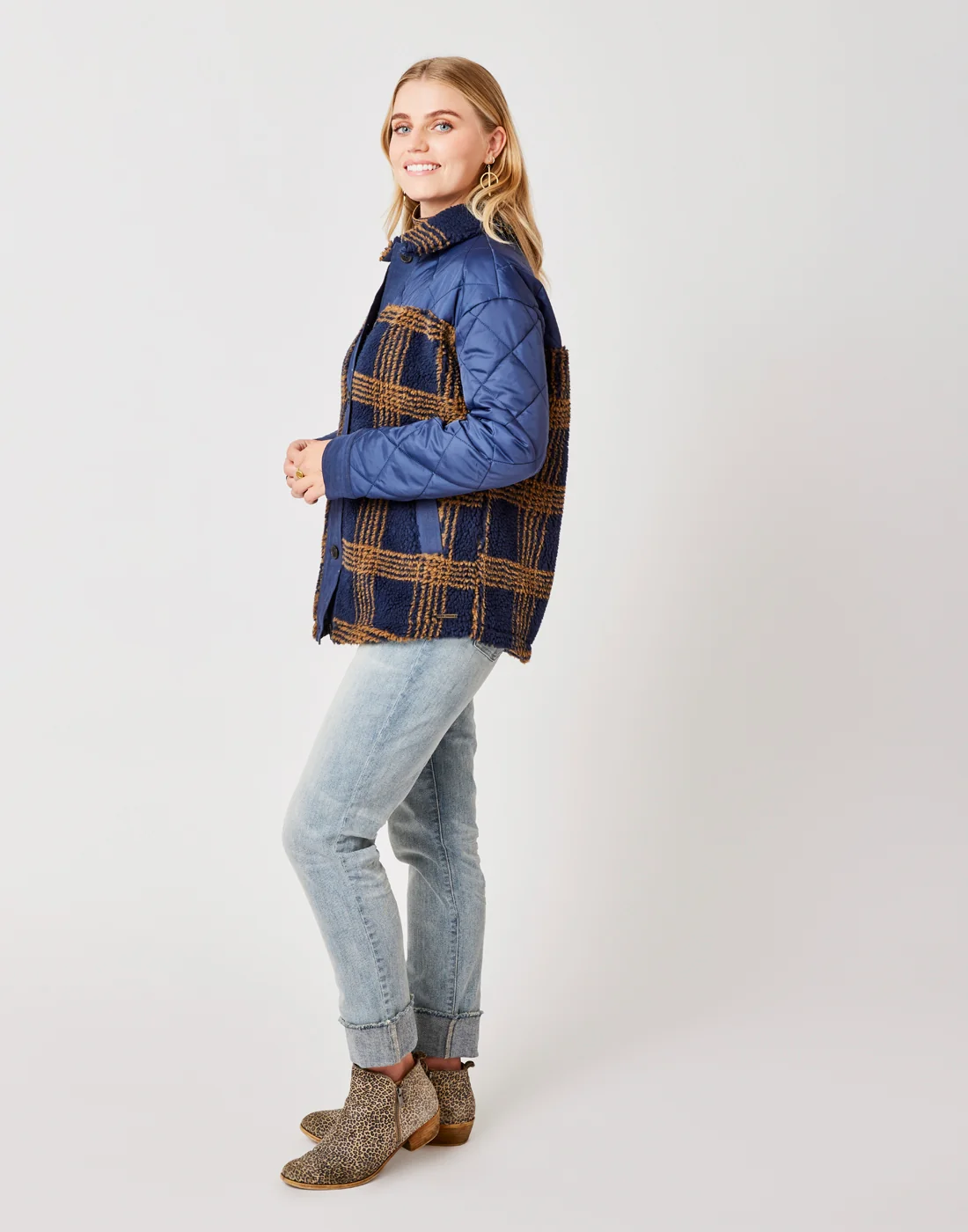 Vineyard Shacket: Navy Plaid - FINAL SALE - Image 3