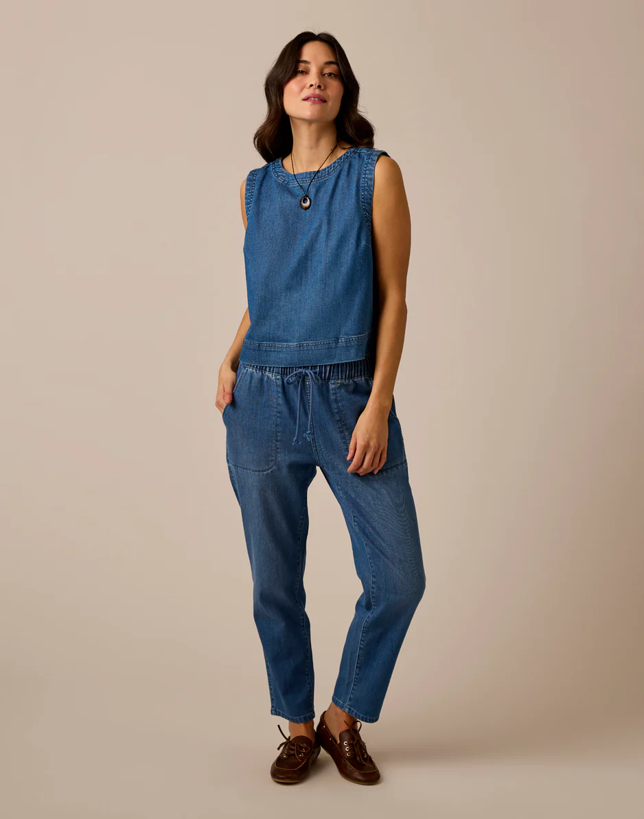Zoe Lightweight Denim Pant: Magnolia - Image 5