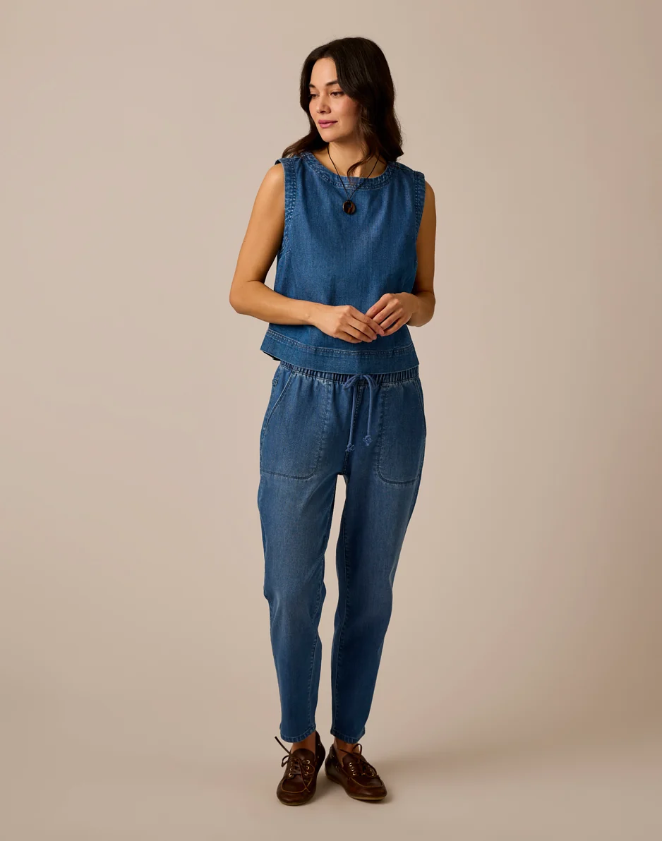Zoe Lightweight Denim Pant: Magnolia - Image 6