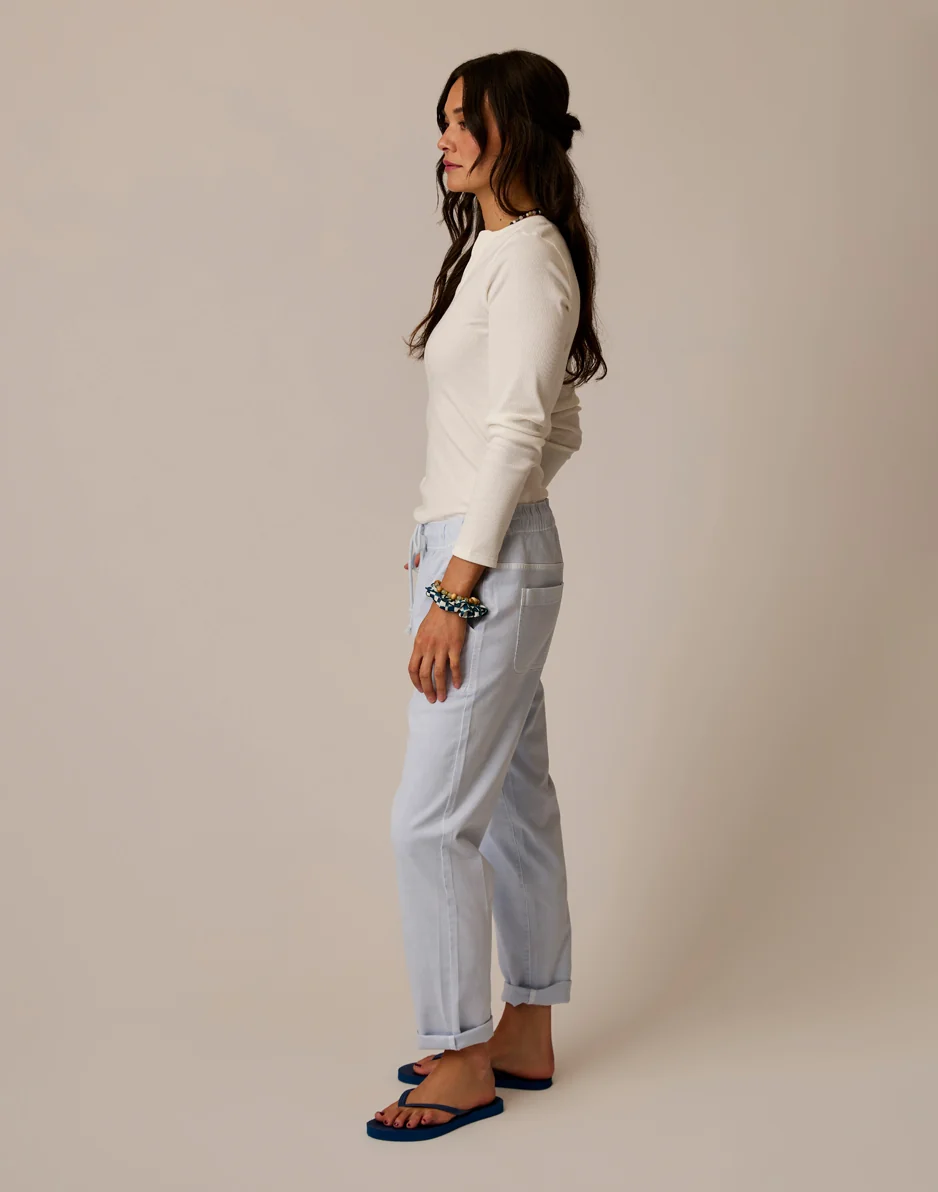 Zoe Twill Pant: Arctic - Image 4